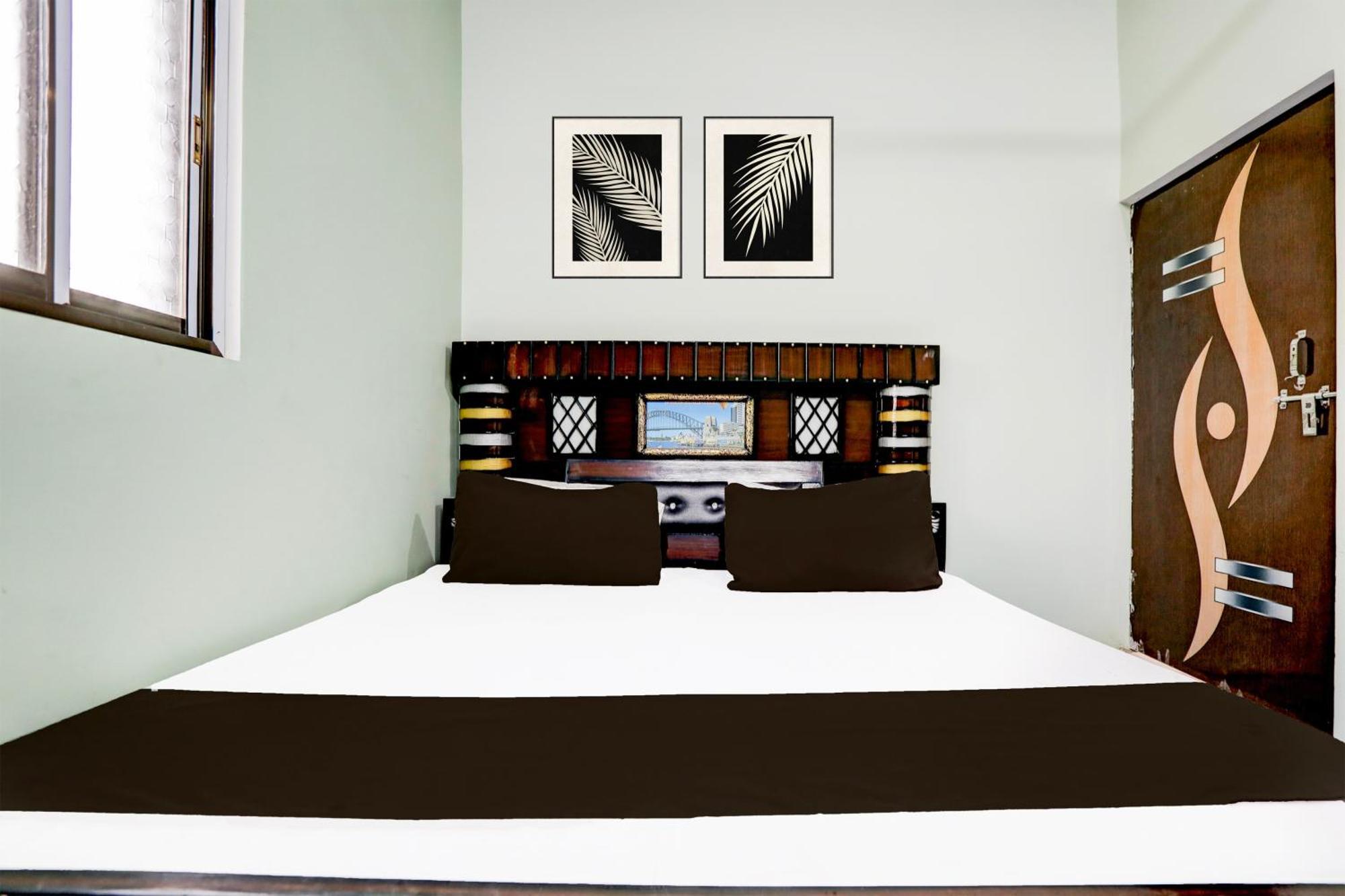 Hotel O V.K. Hotel Αλλαχαμπάντ Εξωτερικό φωτογραφία